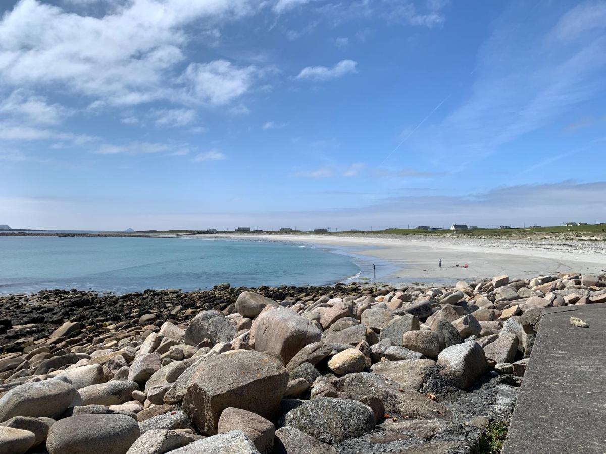 Seascape On The Edge Of Town: 4 Beds All Ensuite. Belmullet Kültér fotó