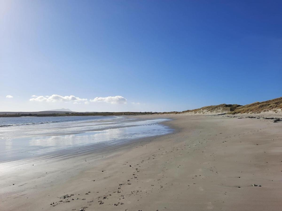 Seascape On The Edge Of Town: 4 Beds All Ensuite. Belmullet Kültér fotó